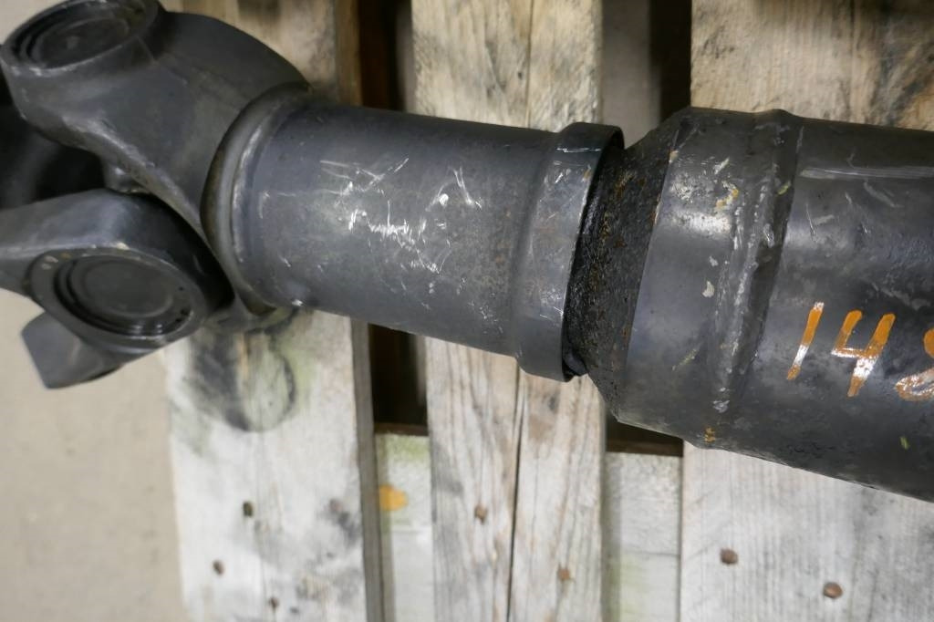 Volvo L180 HL Kardanaxel voe15085426 - Коробка передач для Строительной техники: фото 2 Volvo L180 HL Kardanaxel voe15085426 - Коробка передач для Строительной техники: фото 2