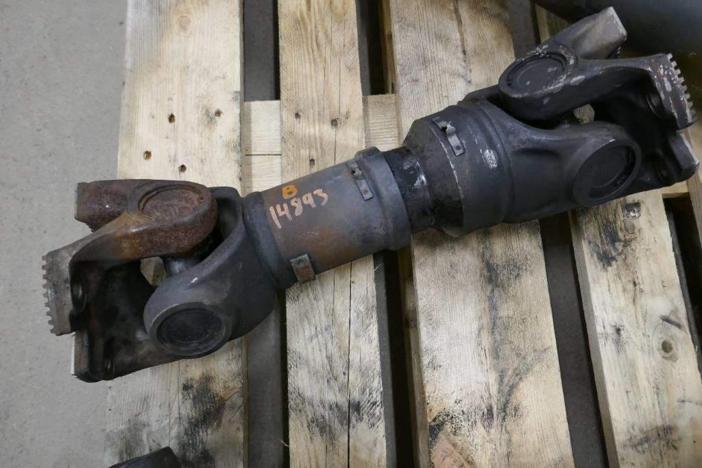 Volvo L180 HL Kardanaxel, voe15085429 - Коробка передач для Строительной техники: фото 1 Volvo L180 HL Kardanaxel, voe15085429 - Коробка передач для Строительной техники: фото 1