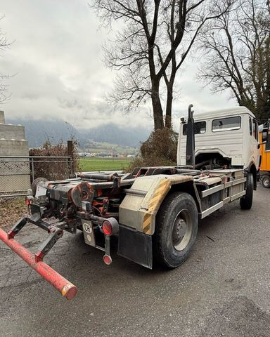 Mercedes-Benz SK 1831 K 4x2, Abroll - Крюковой мультилифт: фото 3 Mercedes-Benz SK 1831 K 4x2, Abroll - Крюковой мультилифт: фото 3