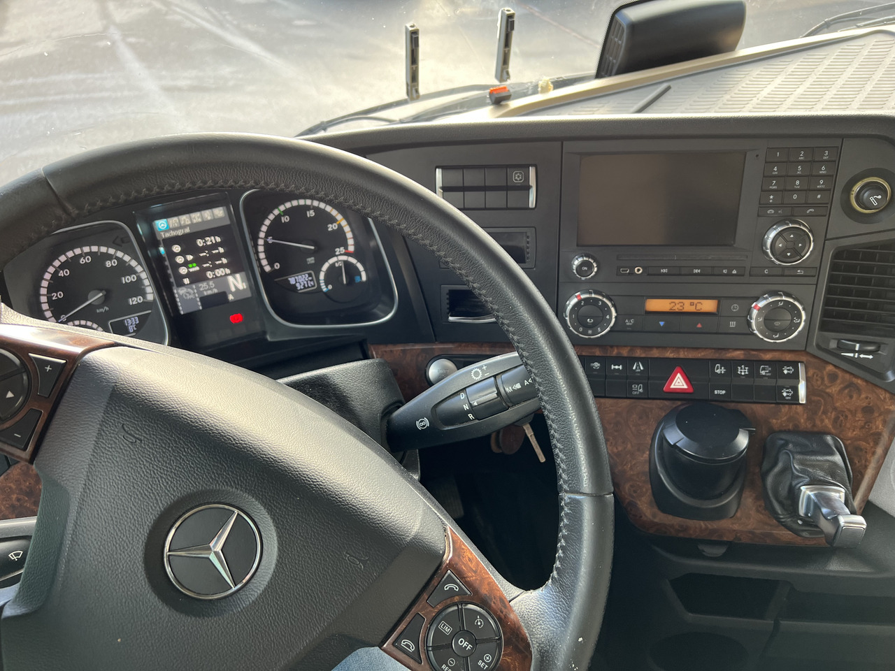 Тягач MERCEDES-BENZ Actros 1845 4x2, E6, Retarder: фото 9