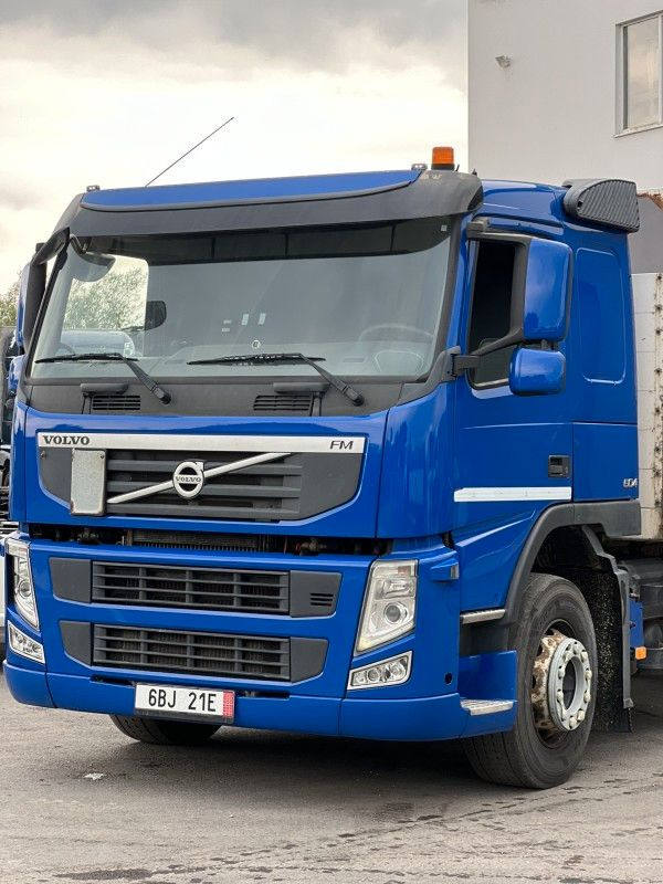 Volvo FM 460 6x2, E5, L:7200mm - Грузовик бортовой/ Платформа: фото 3 Volvo FM 460 6x2, E5, L:7200mm - Грузовик бортовой/ Платформа: фото 3