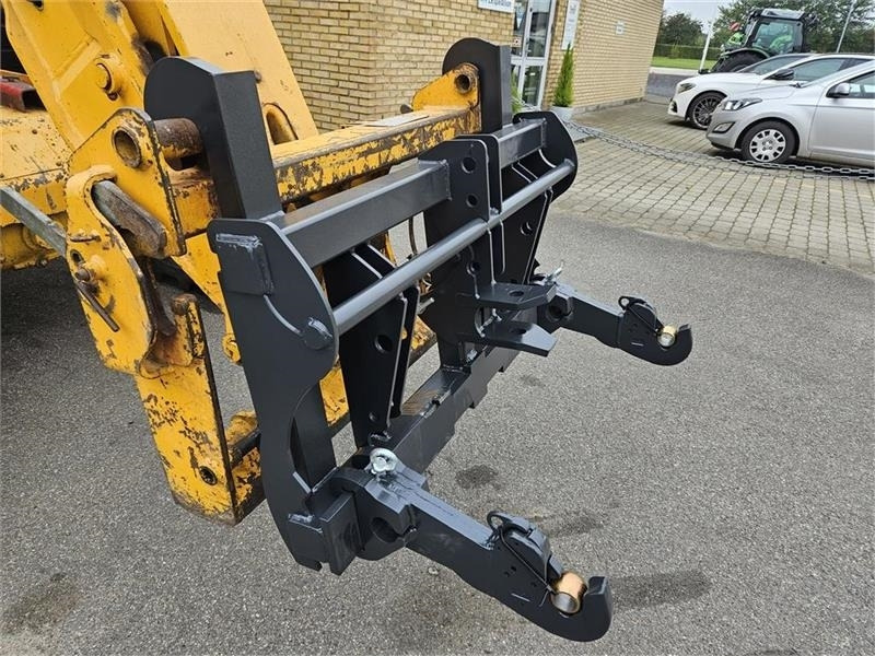 - - - 3-punktsophæng for teleskoplæsser - Телескопический погрузчик: фото 2 - - - 3-punktsophæng for teleskoplæsser - Телескопический погрузчик: фото 2