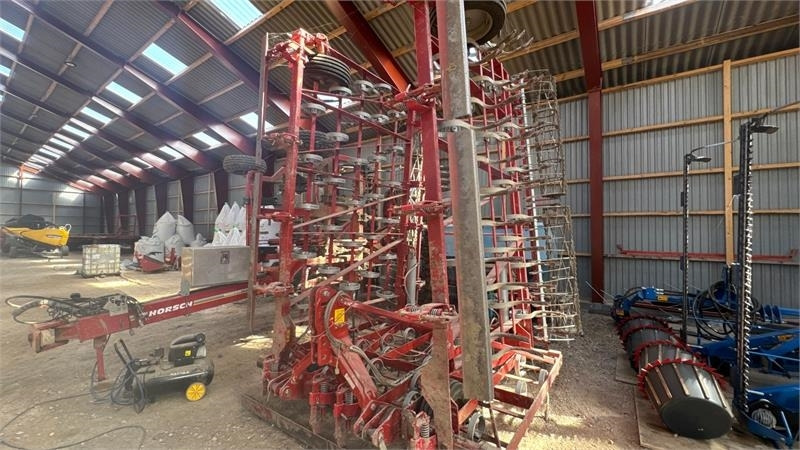 Kongskilde VM 3083-SS VM 3083 SS - Борона: фото 1 Kongskilde VM 3083-SS VM 3083 SS - Борона: фото 1