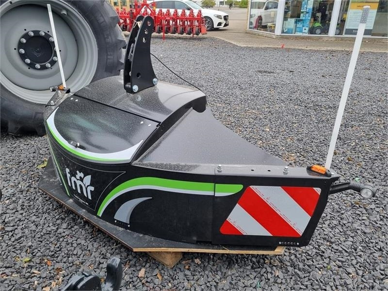 Tractor Bumper 1800 kg. - Противовес для Сельскохозяйственной техники: фото 2 Tractor Bumper 1800 kg. - Противовес для Сельскохозяйственной техники: фото 2