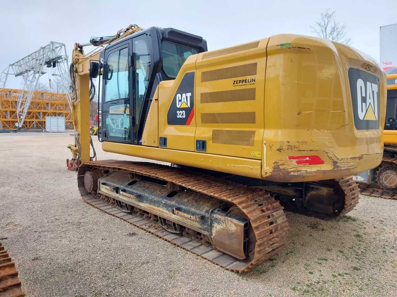 2019 Caterpillar 323 - Гусеничный экскаватор: фото 4 2019 Caterpillar 323 - Гусеничный экскаватор: фото 4