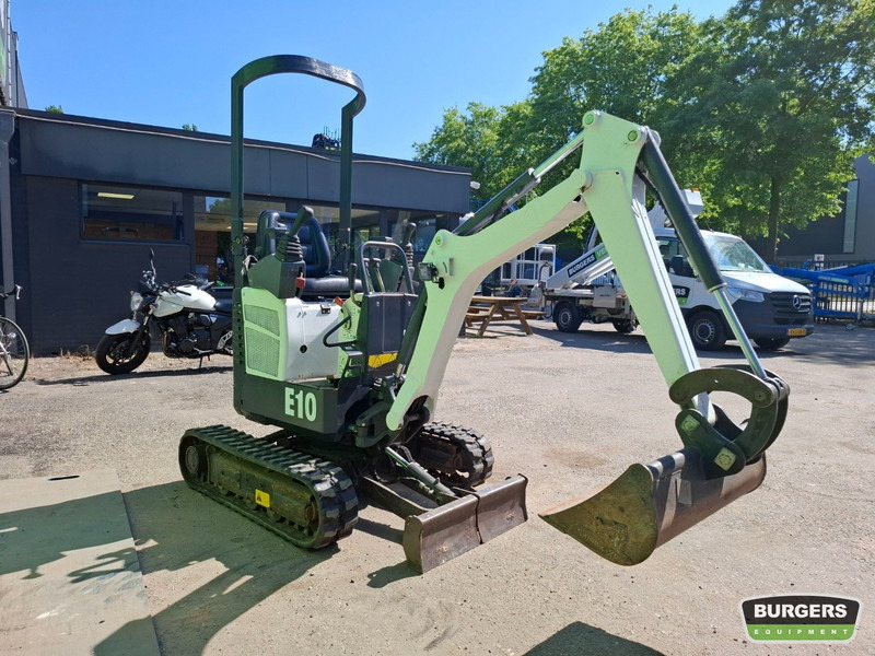 Bobcat E10 - Мини-экскаватор: фото 3 Bobcat E10 - Мини-экскаватор: фото 3