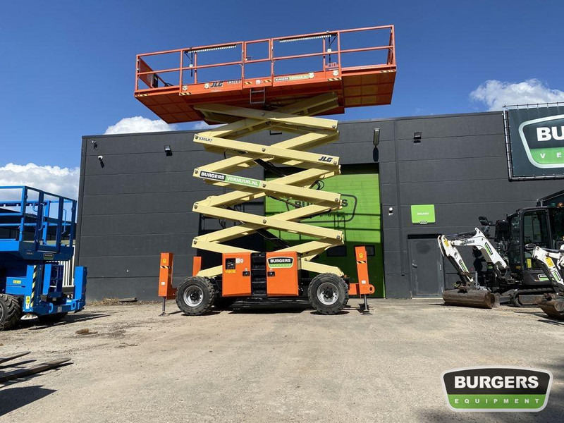 JLG 530LRT - Ножничный подъемник: фото 1 JLG 530LRT - Ножничный подъемник: фото 1