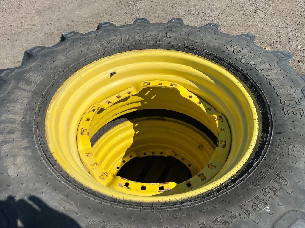 Alliance 540/65R30 till John Deere 7920 mfl - Шина для Сельскохозяйственной техники: фото 3 Alliance 540/65R30 till John Deere 7920 mfl - Шина для Сельскохозяйственной техники: фото 3
