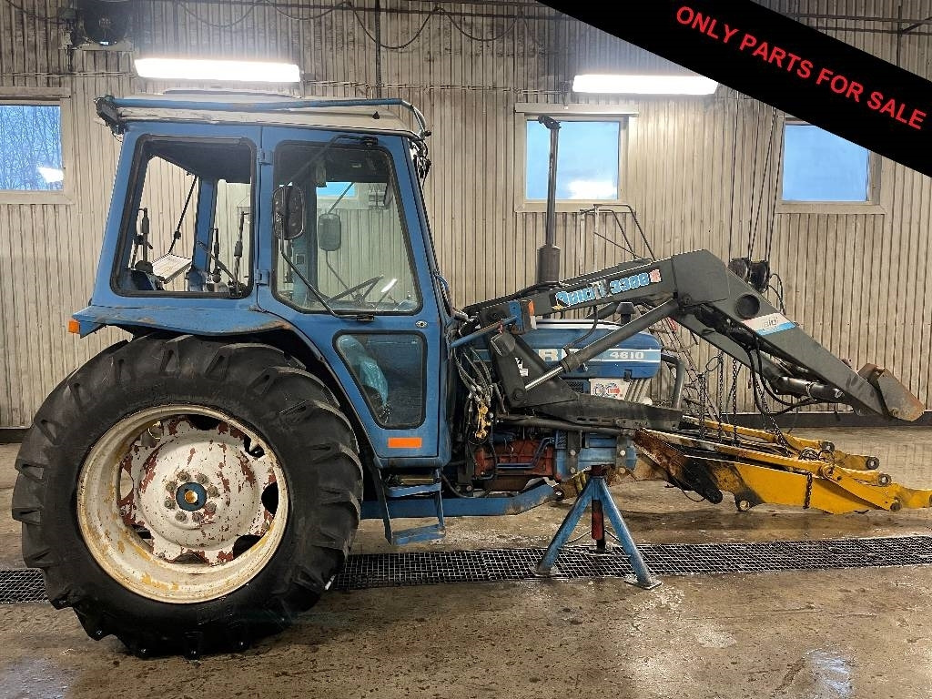 Ford 4610 Dismantled. Only spare parts - Трактор: фото 1 Ford 4610 Dismantled. Only spare parts - Трактор: фото 1