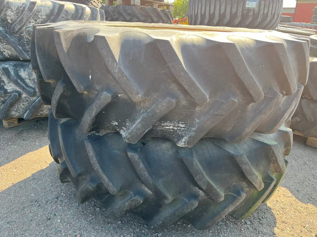 Goodyear 20,8R42 till John Deere - Шина для Сельскохозяйственной техники: фото 1 Goodyear 20,8R42 till John Deere - Шина для Сельскохозяйственной техники: фото 1