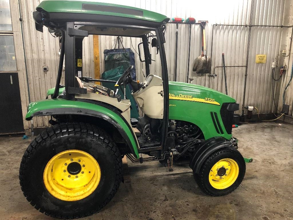 John Deere 3720 Dismantled: only spare parts - Коммунальный трактор: фото 2 John Deere 3720 Dismantled: only spare parts - Коммунальный трактор: фото 2