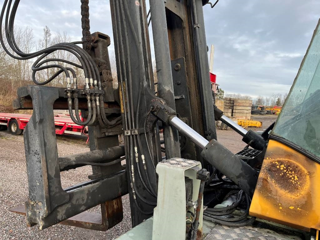 Дизельный погрузчик Kalmar DCE 100-6: фото 11 Дизельный погрузчик Kalmar DCE 100-6: фото 11