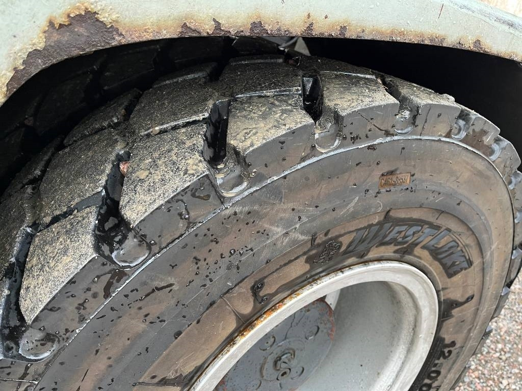 Дизельный погрузчик Kalmar DCE 100-6: фото 7 Дизельный погрузчик Kalmar DCE 100-6: фото 7