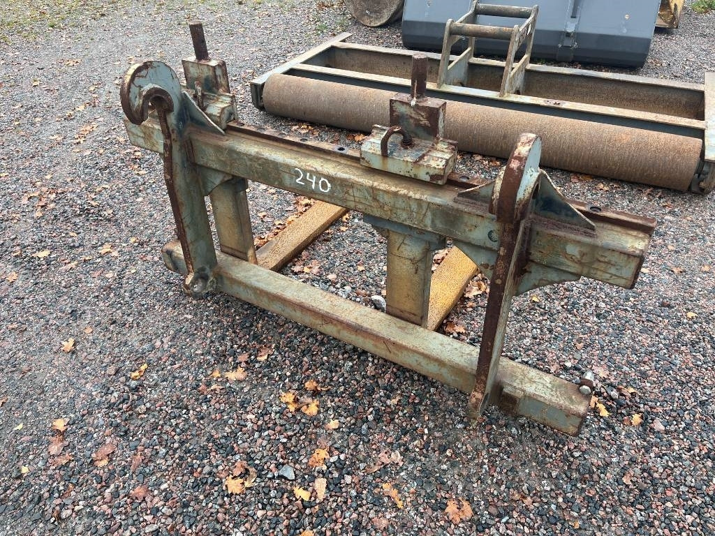 Pallgafflar / Forks Volvo Stora Bm fästet - Вилы для Строительной техники: фото 2 Pallgafflar / Forks Volvo Stora Bm fästet - Вилы для Строительной техники: фото 2