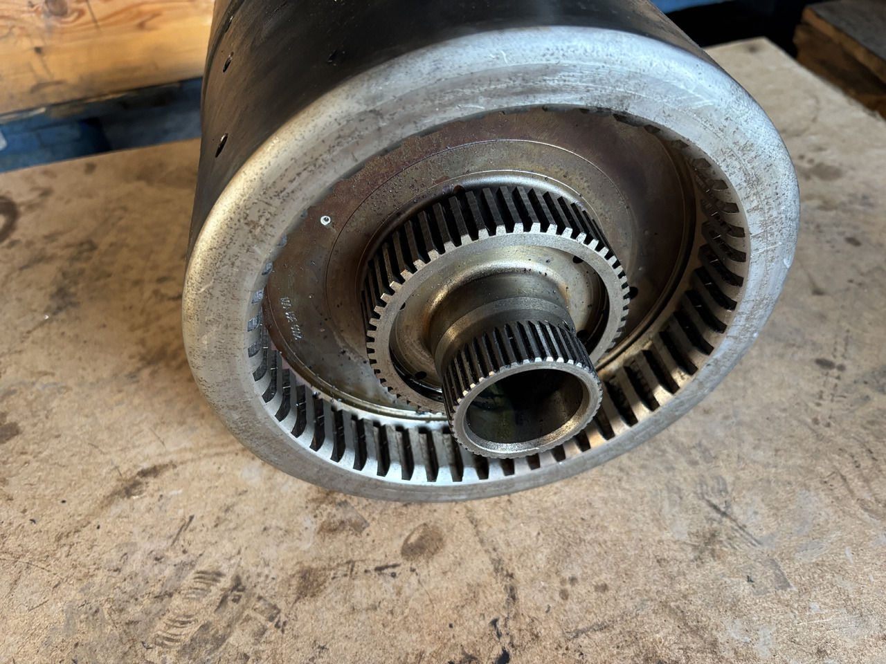 Claas AXION 830 CMATIC Dzwon Sprzęgła Koło Zębate 0011658030 0011658130 0011658230 - Сцепление и запчасти для Сельскохозяйственной техники: фото 3 Claas AXION 830 CMATIC Dzwon Sprzęgła Koło Zębate 0011658030 0011658130 0011658230 - Сцепление и запчасти для Сельскохозяйственной техники: фото 3