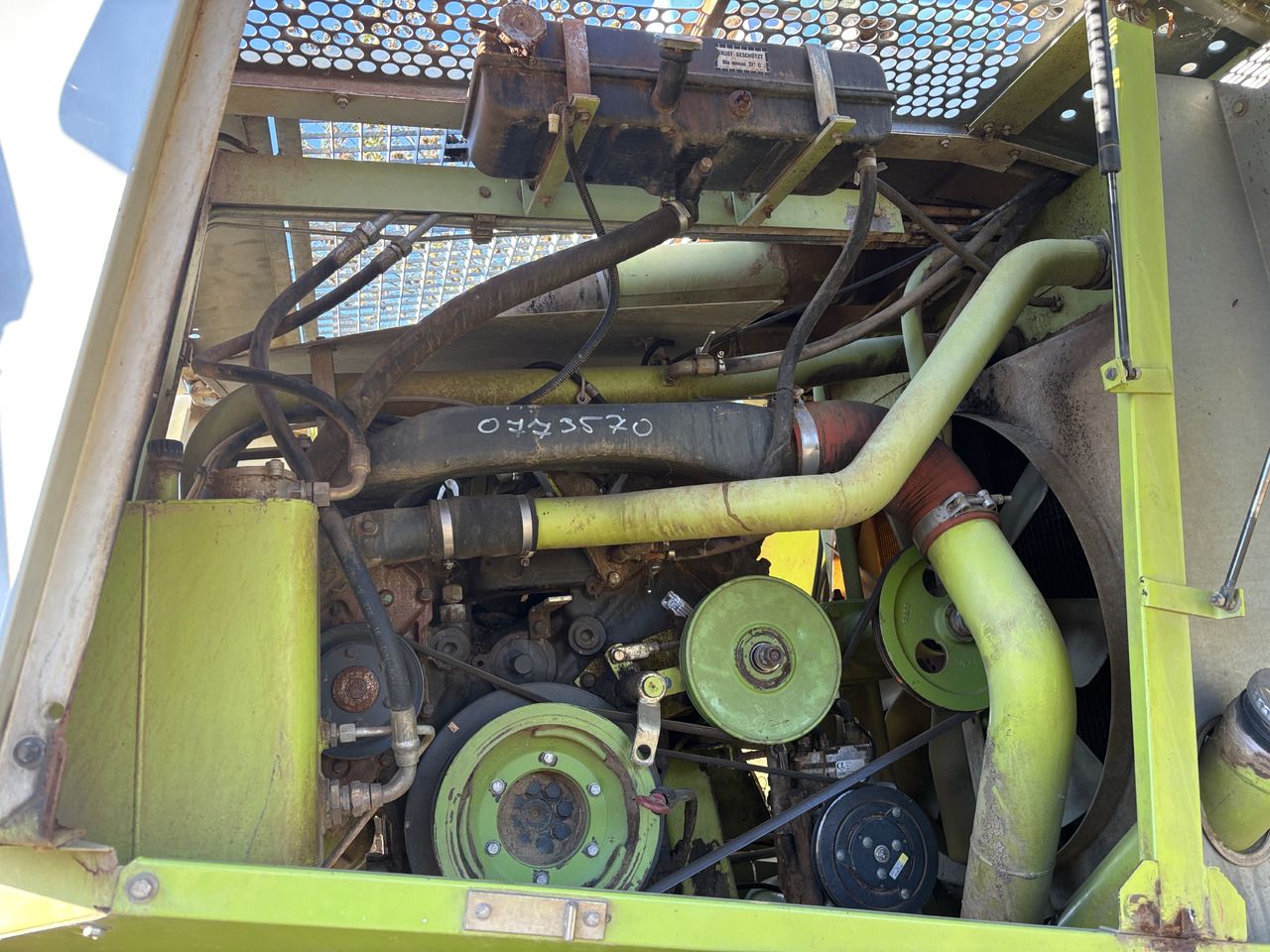 Claas Jaguar 840 Wałek Zdawczy Wałek Napędu Silnika 00 0077 912 2 0000779122 - Приводный вал для Сельскохозяйственной техники: фото 1 Claas Jaguar 840 Wałek Zdawczy Wałek Napędu Silnika 00 0077 912 2 0000779122 - Приводный вал для Сельскохозяйственной техники: фото 1