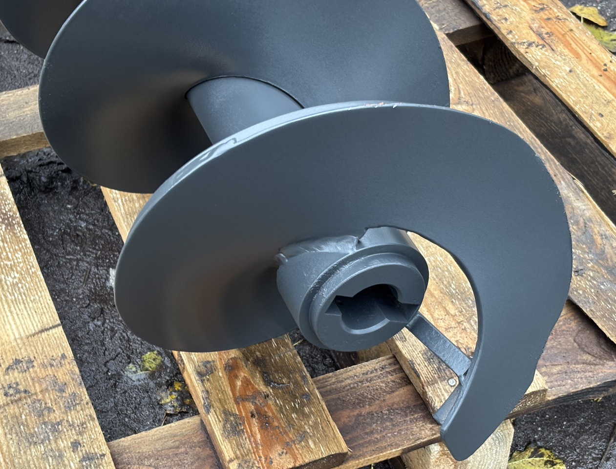 Claas Lexion 750 Ślimak Transportowy Rozładunku Ziarna 0007552066 0007554456 - Бур: фото 4 Claas Lexion 750 Ślimak Transportowy Rozładunku Ziarna 0007552066 0007554456 - Бур: фото 4