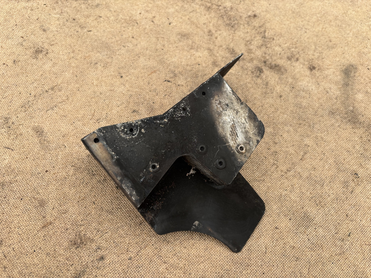 Claas Lexion 780 Obudowa Osłona Maska 00 0781 224 0 00 7812240 - Капот для Зерноуборочных комбайнов: фото 3 Claas Lexion 780 Obudowa Osłona Maska 00 0781 224 0 00 7812240 - Капот для Зерноуборочных комбайнов: фото 3