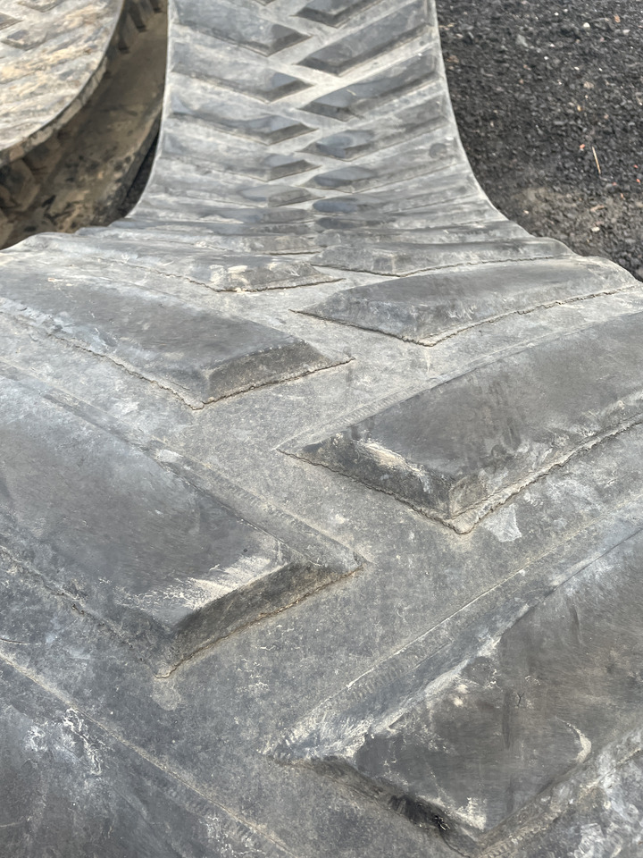 Claas Lexion - gąsienica gumowa 635mm - Гусеница для Зерноуборочных комбайнов: фото 2 Claas Lexion - gąsienica gumowa 635mm - Гусеница для Зерноуборочных комбайнов: фото 2