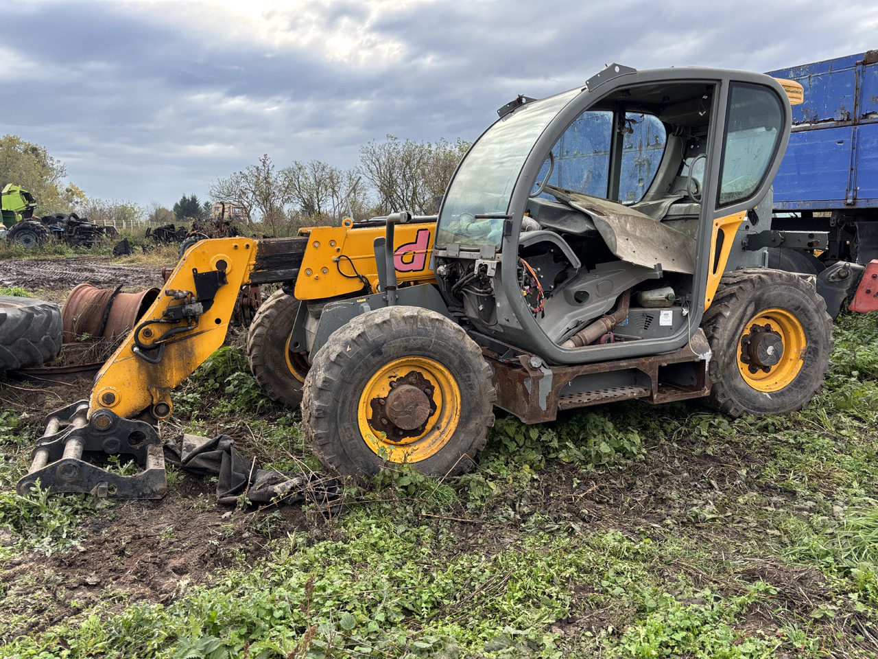 Dieci 185 - Ładowarka Teleskopowa - Kabina Szyba Dach - Стекло и запчасти для Телескопических погрузчиков: фото 1 Dieci 185 - Ładowarka Teleskopowa - Kabina Szyba Dach - Стекло и запчасти для Телескопических погрузчиков: фото 1