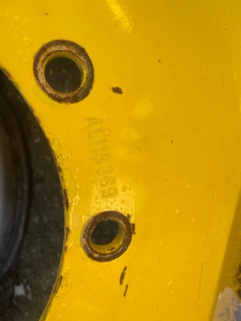 Felga John Deere 15x28 / AL118869 - Колесный диск для Сельскохозяйственной техники: фото 2 Felga John Deere 15x28 / AL118869 - Колесный диск для Сельскохозяйственной техники: фото 2