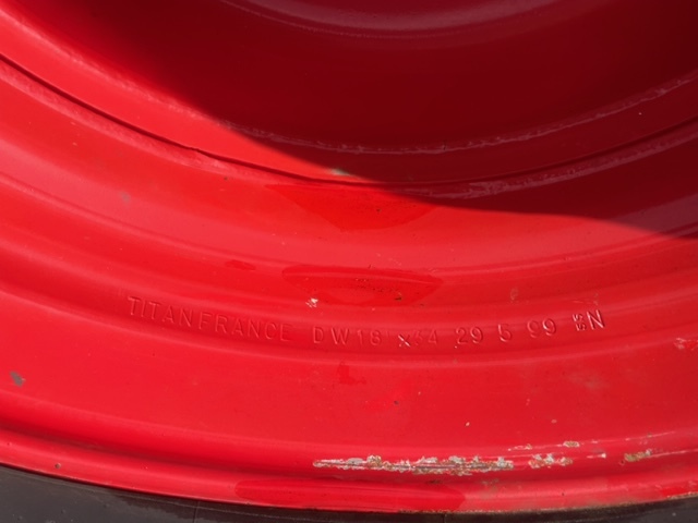 Fendt 926 Felga przednia DW18x34 - Колесный диск для Сельскохозяйственной техники: фото 2 Fendt 926 Felga przednia DW18x34 - Колесный диск для Сельскохозяйственной техники: фото 2