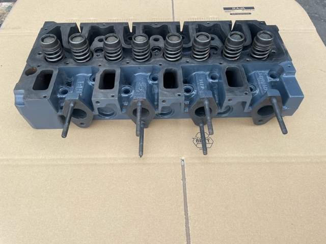 Głowica cylindrów Deutz 04291934RY , TCD 2012 L04 2V - Головка блока для Сельскохозяйственной техники: фото 3 Głowica cylindrów Deutz 04291934RY , TCD 2012 L04 2V - Головка блока для Сельскохозяйственной техники: фото 3