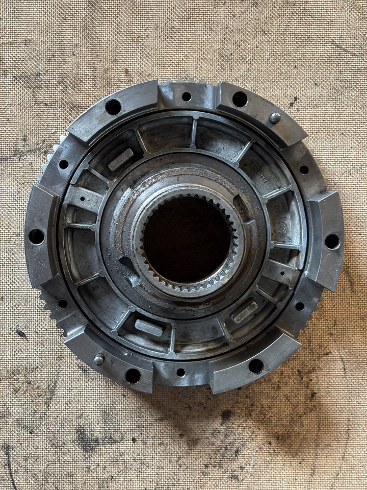 John Deere 6020, 6120, 6220 Tłoczek Tłok R120477 - Поршень/ Кольцо/ Втулка для Сельскохозяйственной техники: фото 1 John Deere 6020, 6120, 6220 Tłoczek Tłok R120477 - Поршень/ Кольцо/ Втулка для Сельскохозяйственной техники: фото 1