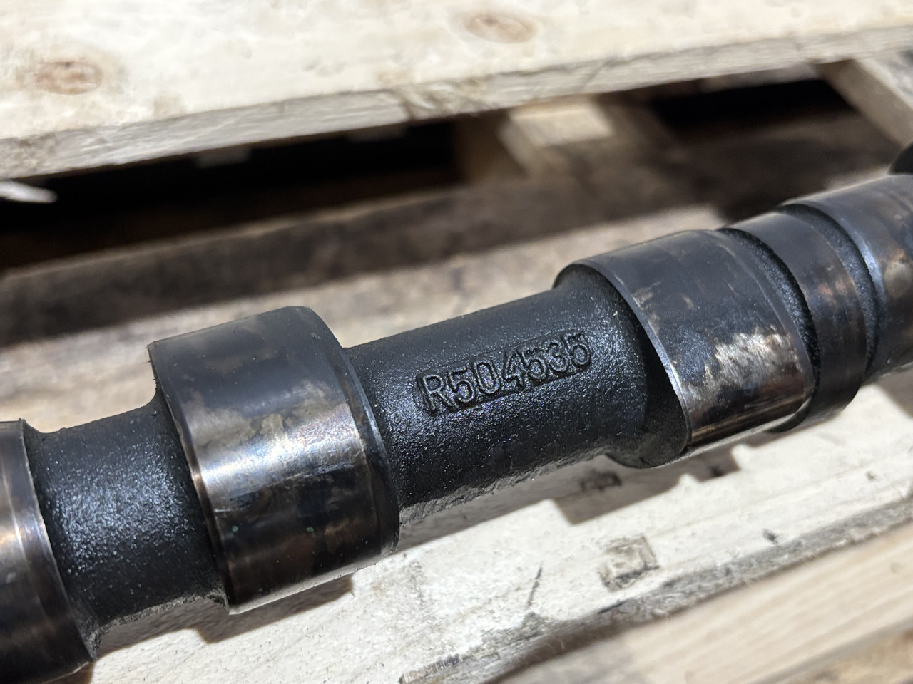 John Deere 6068T 544J Wałek Rozrządu R504535 R516237 - Распределительный вал для Сельскохозяйственной техники: фото 3 John Deere 6068T 544J Wałek Rozrządu R504535 R516237 - Распределительный вал для Сельскохозяйственной техники: фото 3