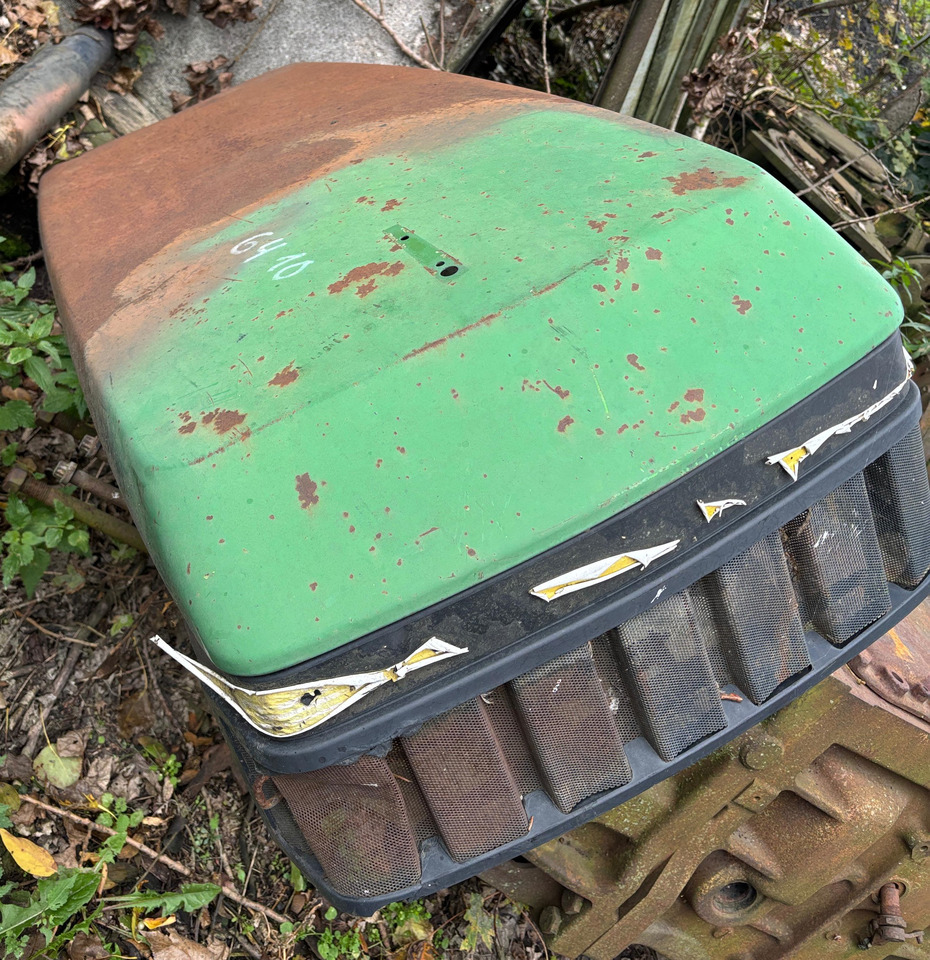 John Deere 6100 6200 6300 6400 Maska - Капот для Сельскохозяйственной техники: фото 1 John Deere 6100 6200 6300 6400 Maska - Капот для Сельскохозяйственной техники: фото 1