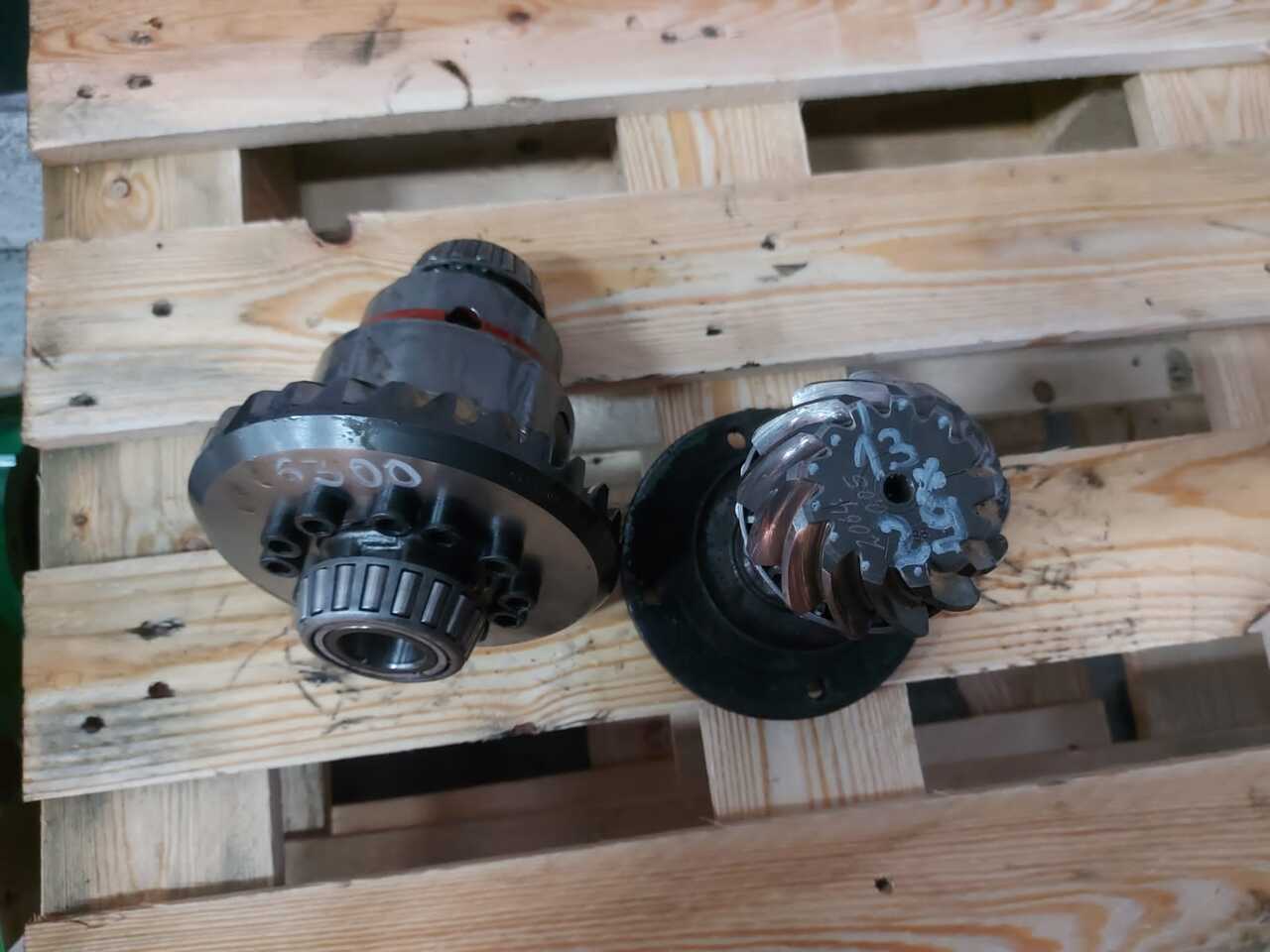 John Deere 6300 - Dyferencjał | Atak Talerz 13x29 | Mechanizm Róźnicowy - Дифференциал для Сельскохозяйственной техники: фото 2 John Deere 6300 - Dyferencjał | Atak Talerz 13x29 | Mechanizm Róźnicowy - Дифференциал для Сельскохозяйственной техники: фото 2