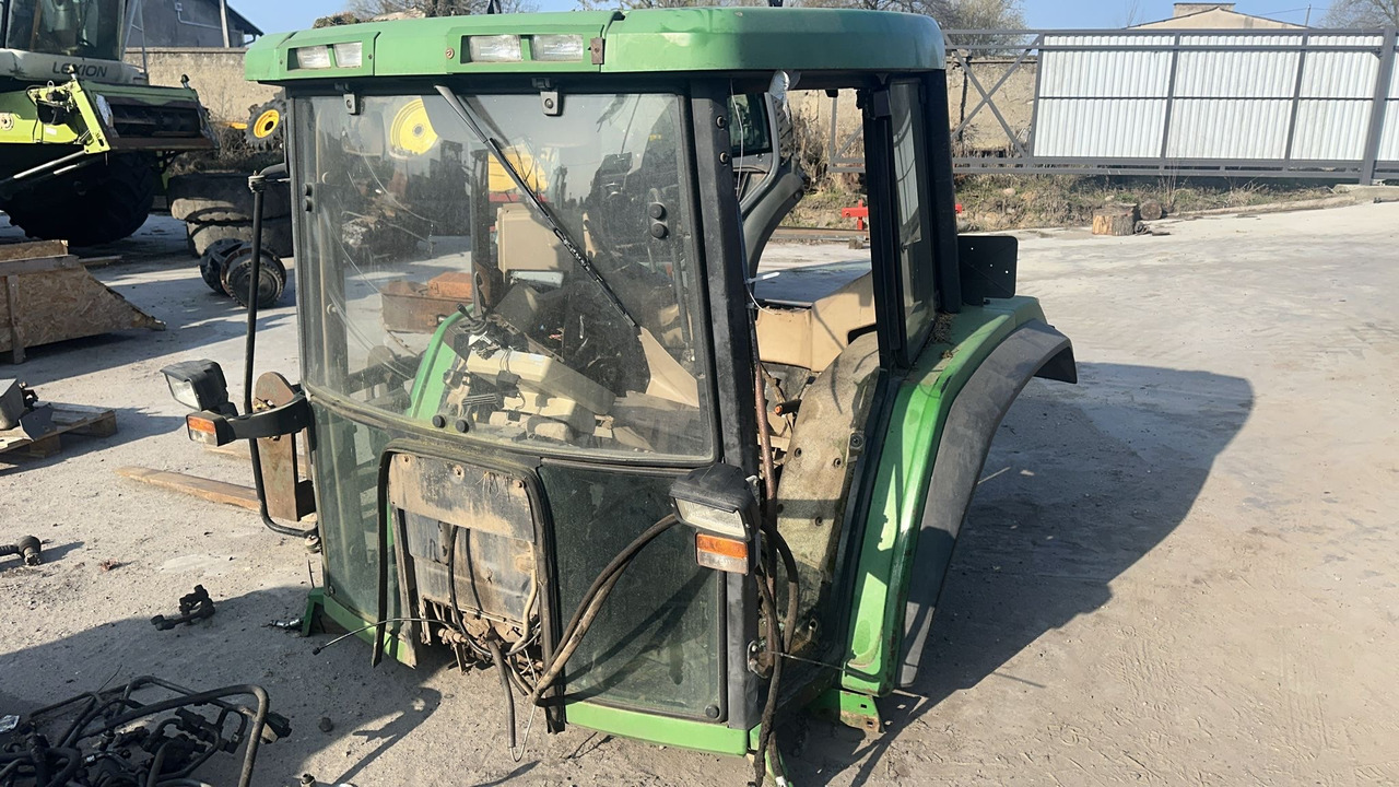 John Deere 6810 - kabina - części - Кабина для Сельскохозяйственной техники: фото 1 John Deere 6810 - kabina - części - Кабина для Сельскохозяйственной техники: фото 1