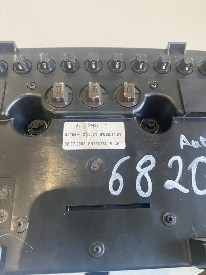 John Deere 6820S 6120 6220 6320 Autopower - zegary licznik deska - Приборная панель для Строительной техники: фото 4 John Deere 6820S 6120 6220 6320 Autopower - zegary licznik deska - Приборная панель для Строительной техники: фото 4