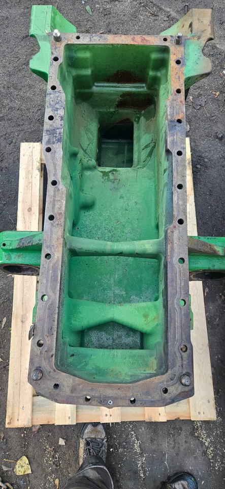 John Deere 8245R 8270R 8295R 8320R 8335R 8345R 8370R 8400R - skrzynka obudowa osi RE587130 RE587131 - Ось и запчасти для Тракторов: фото 5 John Deere 8245R 8270R 8295R 8320R 8335R 8345R 8370R 8400R - skrzynka obudowa osi RE587130 RE587131 - Ось и запчасти для Тракторов: фото 5