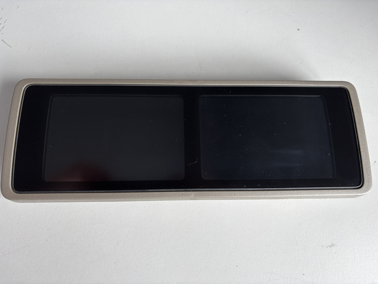 John Deere kombajn - wyświetlacz monitor Primary Display Unit AXE60947 - Кабина и интерьер для Сельскохозяйственной техники: фото 2 John Deere kombajn - wyświetlacz monitor Primary Display Unit AXE60947 - Кабина и интерьер для Сельскохозяйственной техники: фото 2