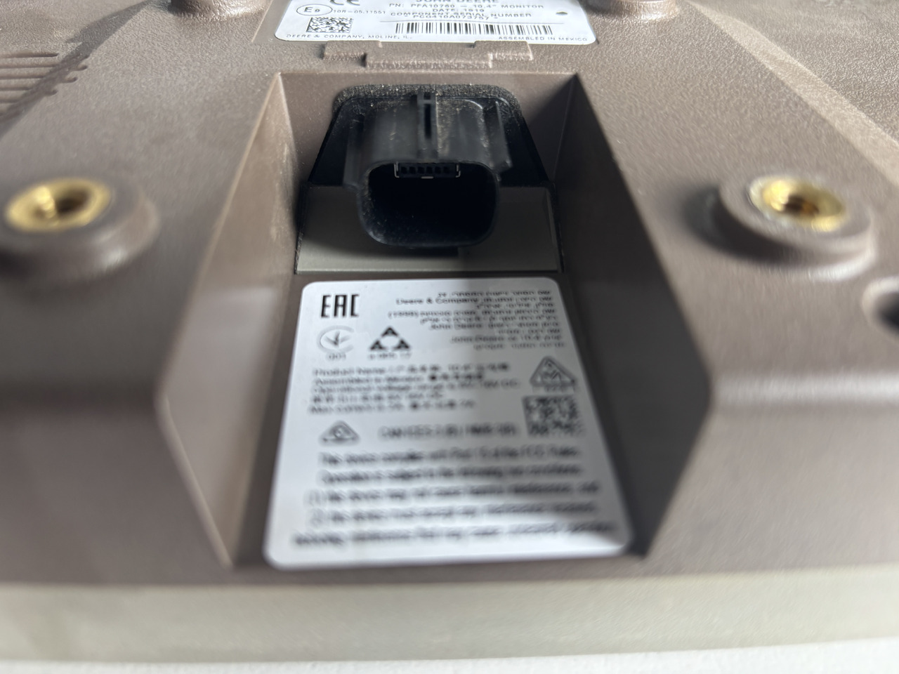 John Deere - monitor terminal 10,4" PFA10760 - Кабина и интерьер для Сельскохозяйственной техники: фото 2 John Deere - monitor terminal 10,4" PFA10760 - Кабина и интерьер для Сельскохозяйственной техники: фото 2