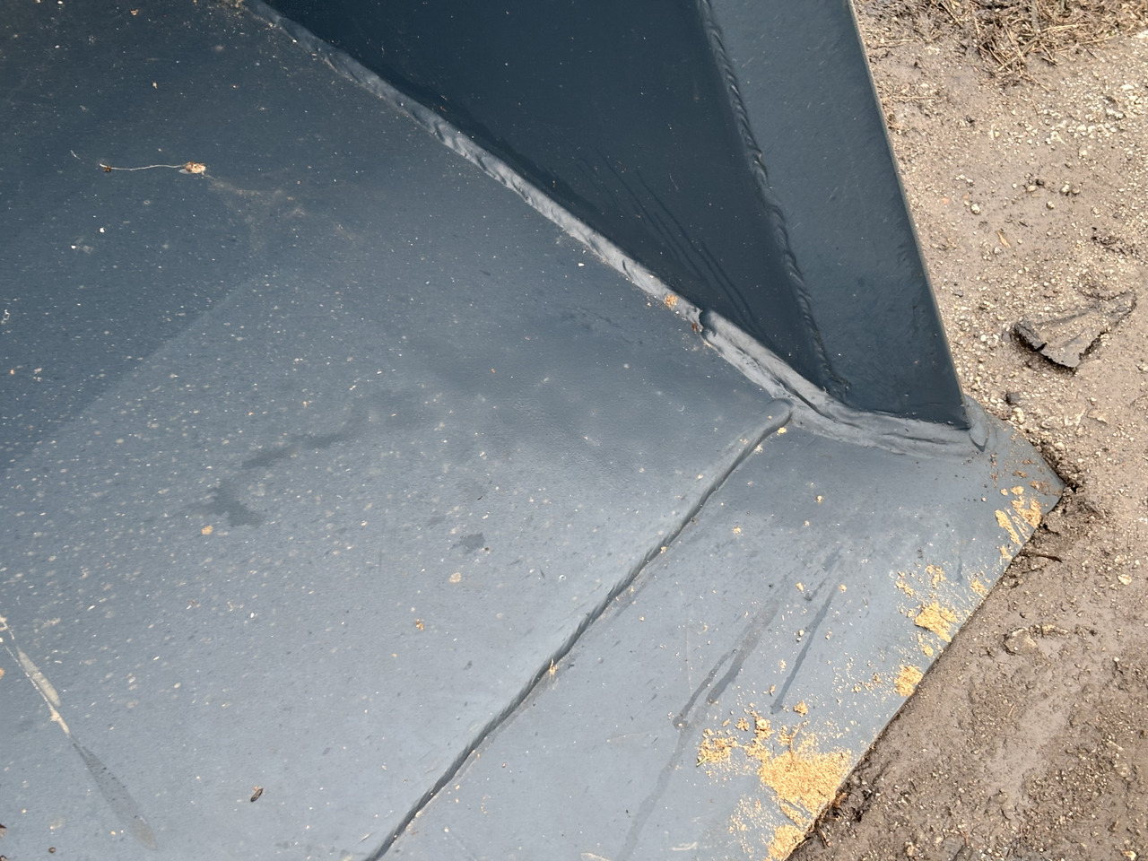 Łyżka Objętościowa 2,3m 1,01 m3 z mocowaniem do ładowarki Manitou. - Ковш для погрузчика: фото 1 Łyżka Objętościowa 2,3m 1,01 m3 z mocowaniem do ładowarki Manitou. - Ковш для погрузчика: фото 1