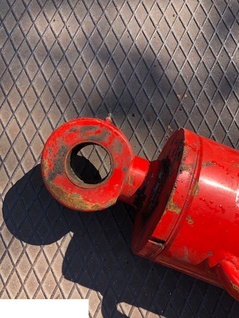 Manitou 731 - Siłownik Główny - Гидравлический цилиндр для Телескопических погрузчиков: фото 4 Manitou 731 - Siłownik Główny - Гидравлический цилиндр для Телескопических погрузчиков: фото 4