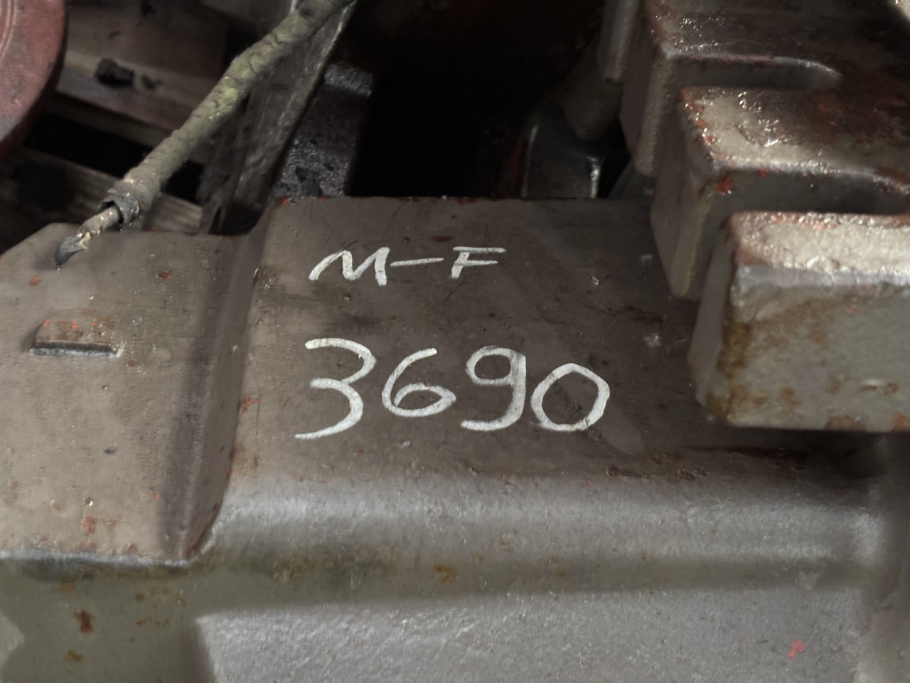 Massey Ferguson 3690 Tłok Hamulcowy 3617620M2 - Детали тормозной системы для Сельскохозяйственной техники: фото 3 Massey Ferguson 3690 Tłok Hamulcowy 3617620M2 - Детали тормозной системы для Сельскохозяйственной техники: фото 3