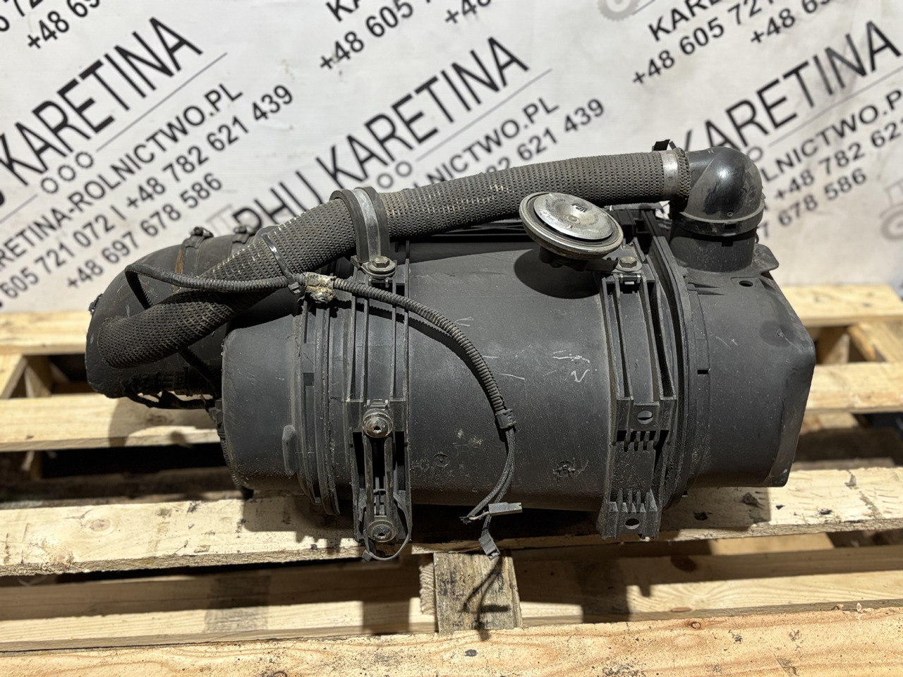 Massey Ferguson 4286482M92 Obudowa Filtra Powietrza Zespół - Воздушный фильтр для Сельскохозяйственной техники: фото 5 Massey Ferguson 4286482M92 Obudowa Filtra Powietrza Zespół - Воздушный фильтр для Сельскохозяйственной техники: фото 5