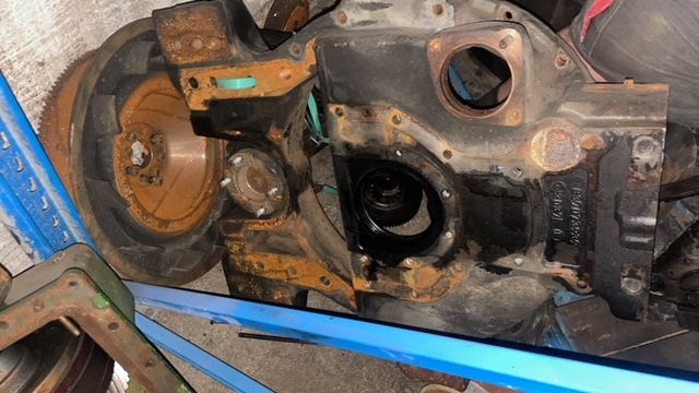 Massey ferguson 8650-8690 , Valtra S243-s373 Obudowa koła zamachowego - Маховик для Сельскохозяйственной техники: фото 1 Massey ferguson 8650-8690 , Valtra S243-s373 Obudowa koła zamachowego - Маховик для Сельскохозяйственной техники: фото 1