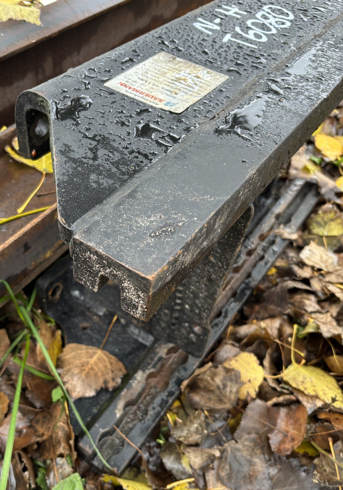 New Holland T6080 Rama Zaczepu Szyna Sauermann HS 78-NH HS 780-NH - Кузов и экстерьер для Сельскохозяйственной техники: фото 2 New Holland T6080 Rama Zaczepu Szyna Sauermann HS 78-NH HS 780-NH - Кузов и экстерьер для Сельскохозяйственной техники: фото 2