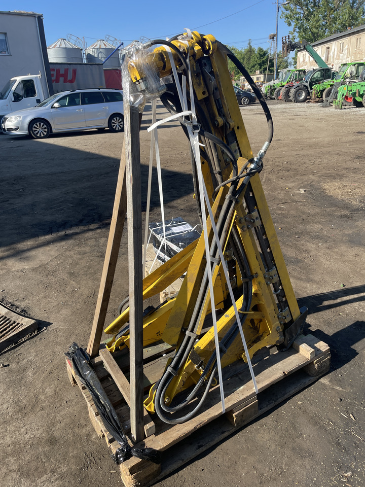 New Holland heder Vario - kosy boczne - Боковая косилка-измельчитель: фото 2 New Holland heder Vario - kosy boczne - Боковая косилка-измельчитель: фото 2