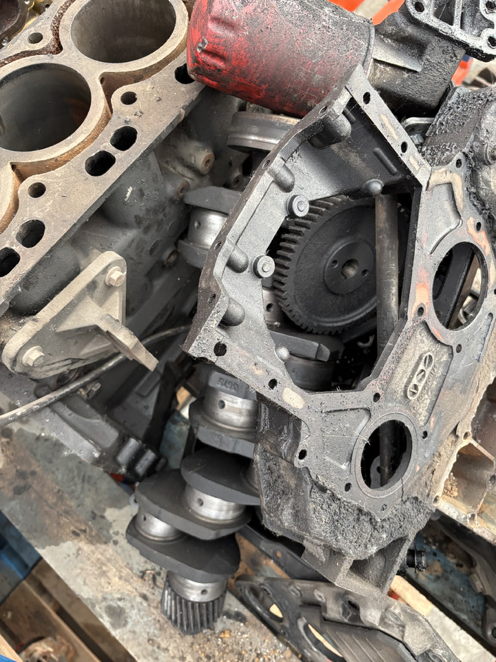 Perkins 1004.4 1004.4T 1006.6 1104C-44 1104D-E44T 3122A05A Koło Zamachowe Pokrywa Obudowa CZĘŚCI - Маховик для Сельскохозяйственной техники: фото 3 Perkins 1004.4 1004.4T 1006.6 1104C-44 1104D-E44T 3122A05A Koło Zamachowe Pokrywa Obudowa CZĘŚCI - Маховик для Сельскохозяйственной техники: фото 3