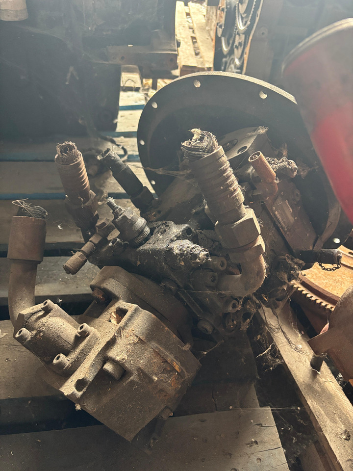 Rexroth 4102132A Pompa Hydrauliczna 4102132A/4, 4117935A/3 A4VG56DA1D8 - Гидравлический насос для Сельскохозяйственной техники: фото 2 Rexroth 4102132A Pompa Hydrauliczna 4102132A/4, 4117935A/3 A4VG56DA1D8 - Гидравлический насос для Сельскохозяйственной техники: фото 2