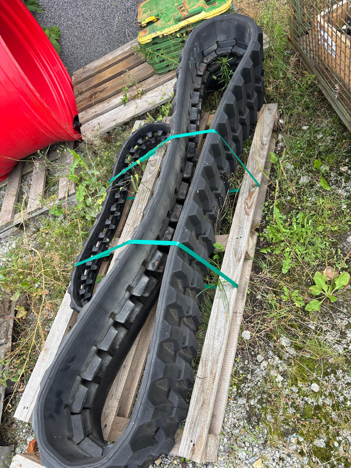 YANMA VIO30 VIO 30 Seria 9I8 Gąsienica Gumowa 172975-38600 370x39x106 - Гусеница для Строительной техники: фото 1 YANMA VIO30 VIO 30 Seria 9I8 Gąsienica Gumowa 172975-38600 370x39x106 - Гусеница для Строительной техники: фото 1