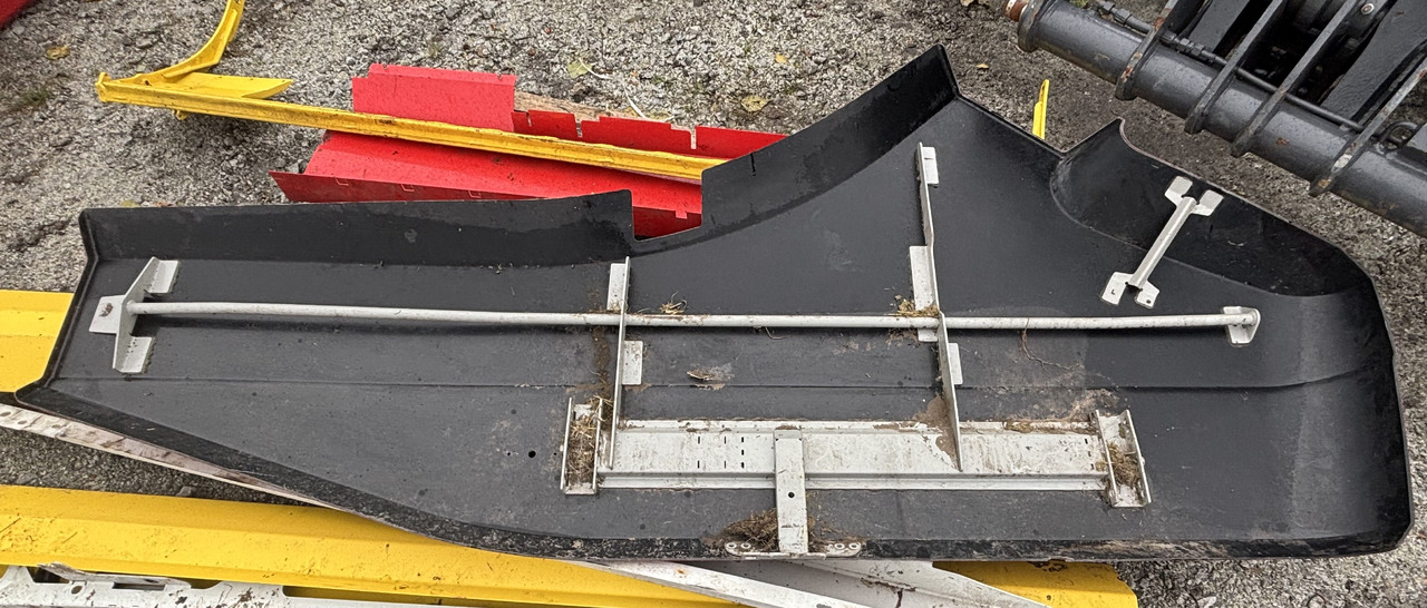 Pottinger Jumbo 7450 Przyczepa Samozbierająca - Ściana Boczna Lewa Obudowa Osłona - Запчасти для Сельскохозяйственной техники: фото 2 Pottinger Jumbo 7450 Przyczepa Samozbierająca - Ściana Boczna Lewa Obudowa Osłona - Запчасти для Сельскохозяйственной техники: фото 2