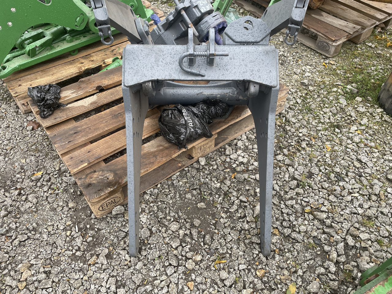 Valtra N142 - przedni TUZ - Запчасти для Тракторов: фото 3 Valtra N142 - przedni TUZ - Запчасти для Тракторов: фото 3