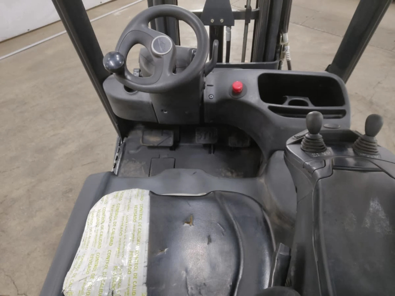 Linde E15 - Электропогрузчик: фото 4 Linde E15 - Электропогрузчик: фото 4