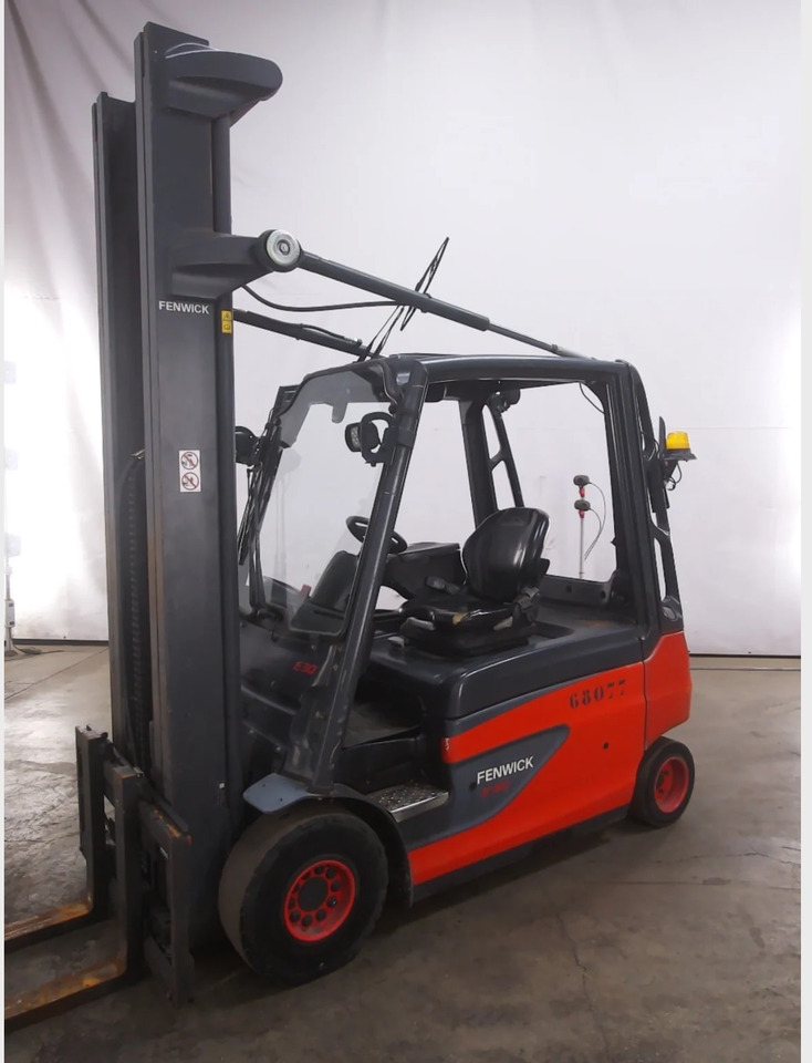 Linde E30L-01 - Электропогрузчик: фото 1 Linde E30L-01 - Электропогрузчик: фото 1